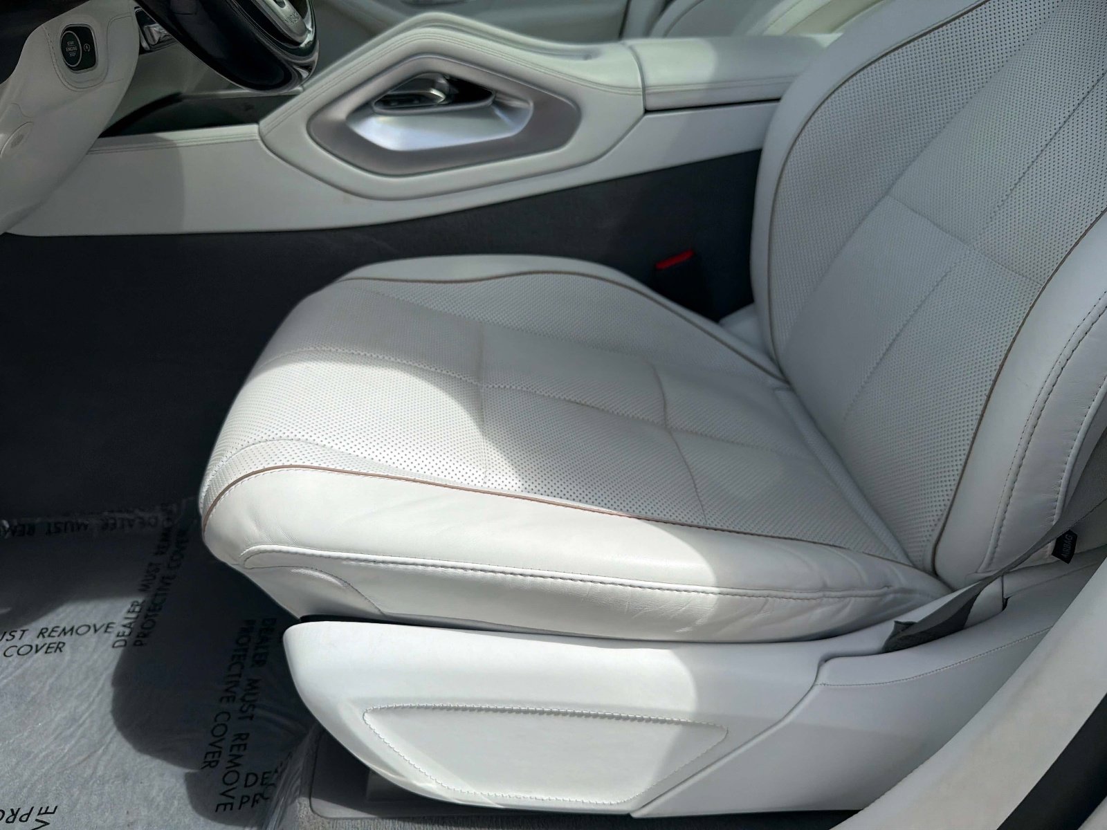 Used 2023 Mercedes-Benz Maybach GLS 600 4MATIC image 40