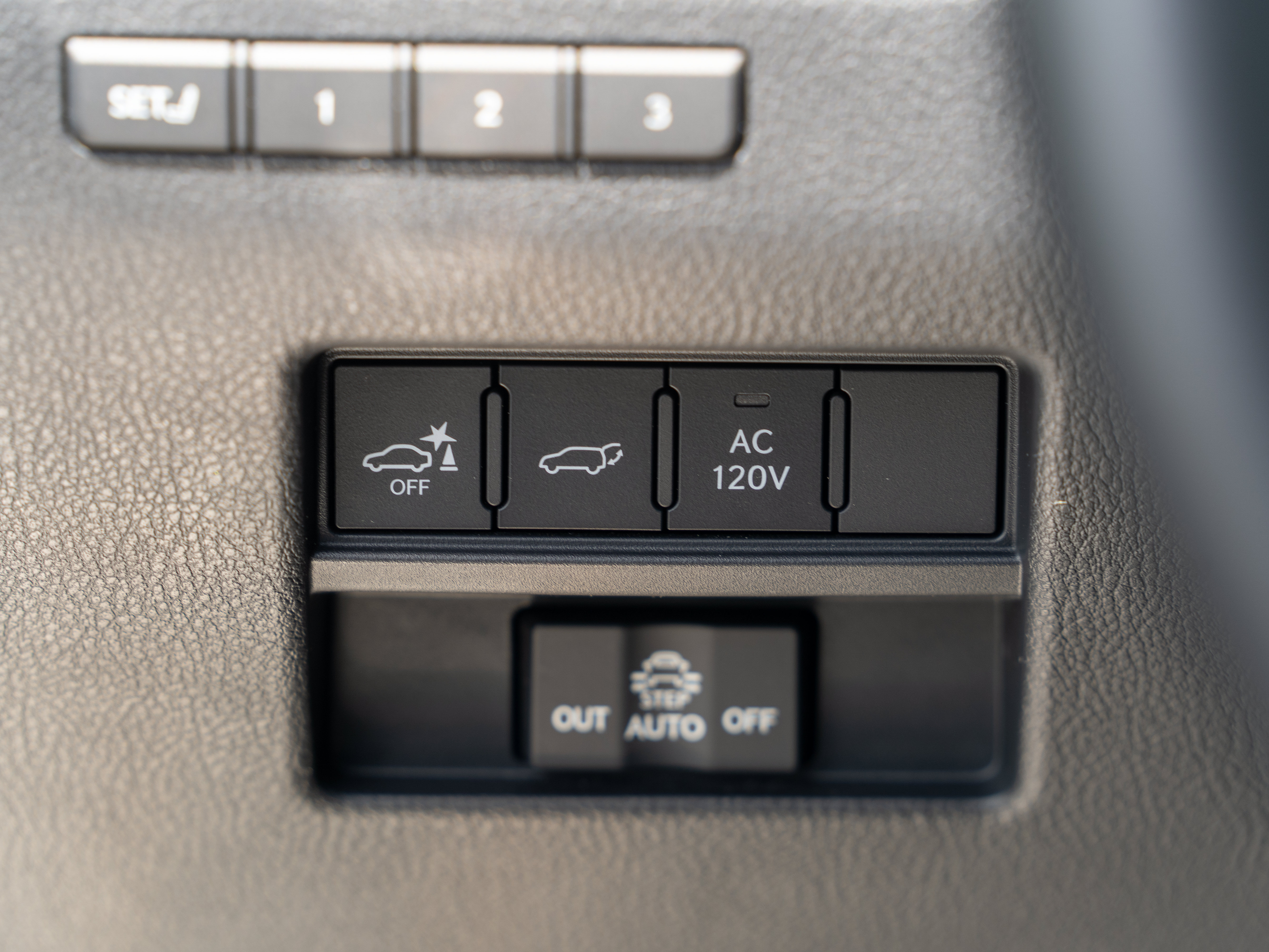 Used 2025 Lexus GX 550 AWD/4WD image 26