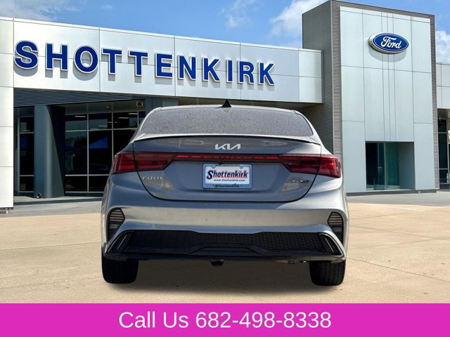 Used 2022 Kia Forte GT-Line w/ GT-Line Technology Package FWD image 6