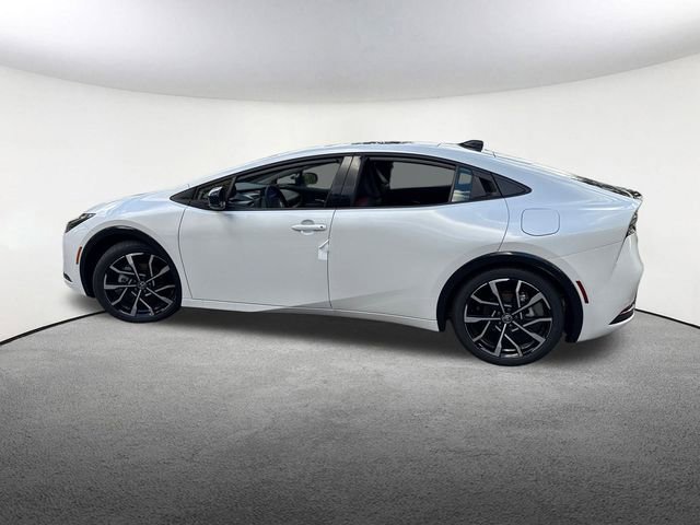 New 2026 Toyota Prius Plug-In Hybrid image 8