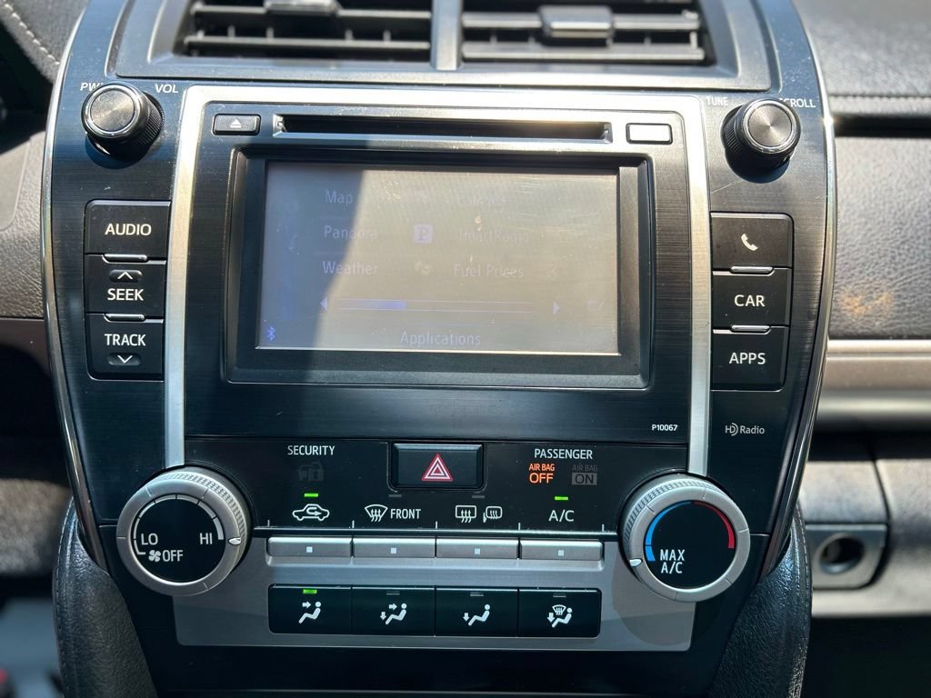 Used 2012 Toyota Camry SE FWD image 10