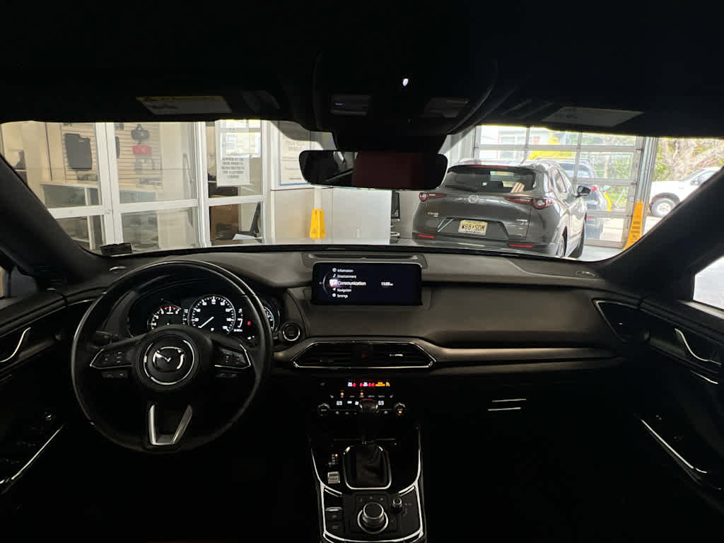 Certified 2022 MAZDA CX-9 Carbon Edition image 17
