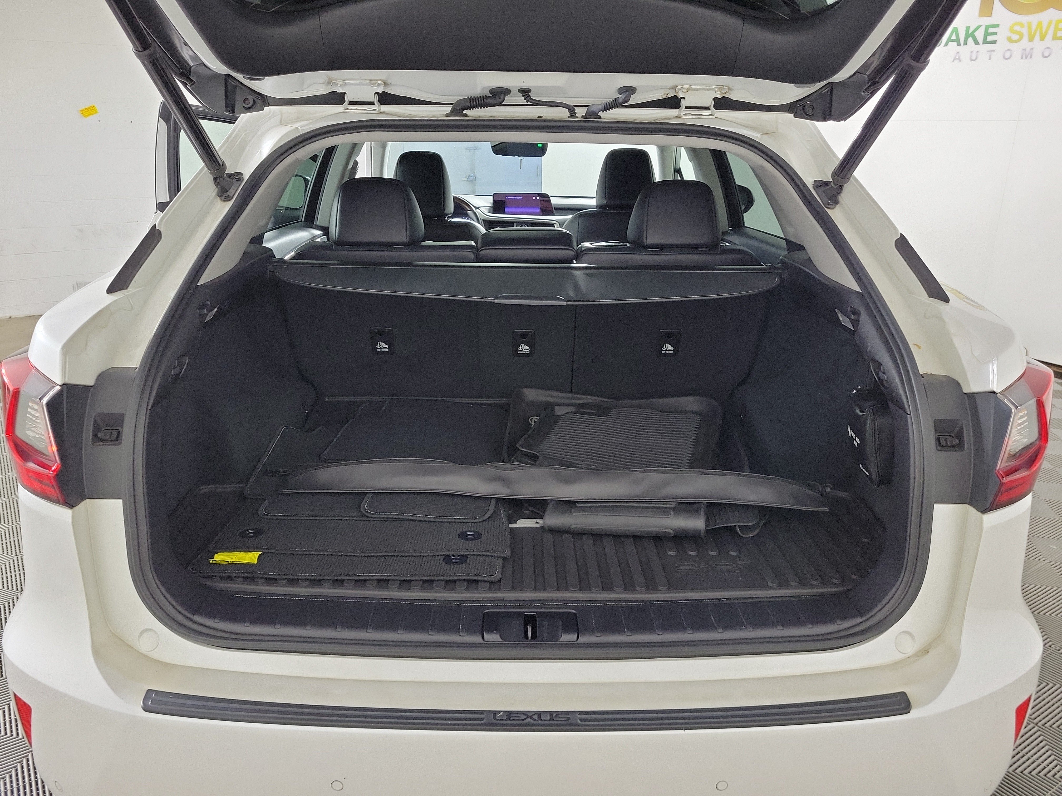Used 2018 Lexus RX 350 AWD w/ Premium Package image 24