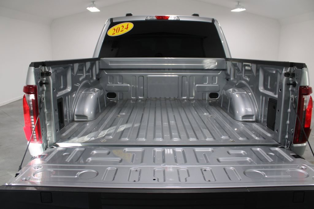 Used 2024 Ford F150 XLT w/ FX4 Off-Road Package image 18