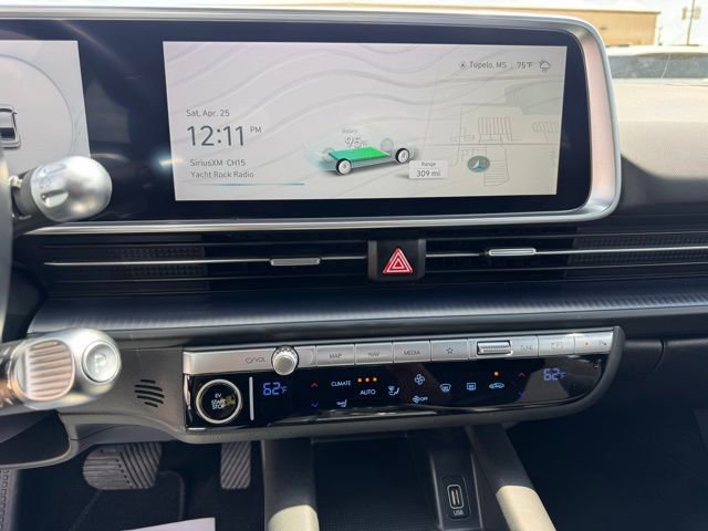 Used 2023 Hyundai Ioniq 6 SE RWD image 17