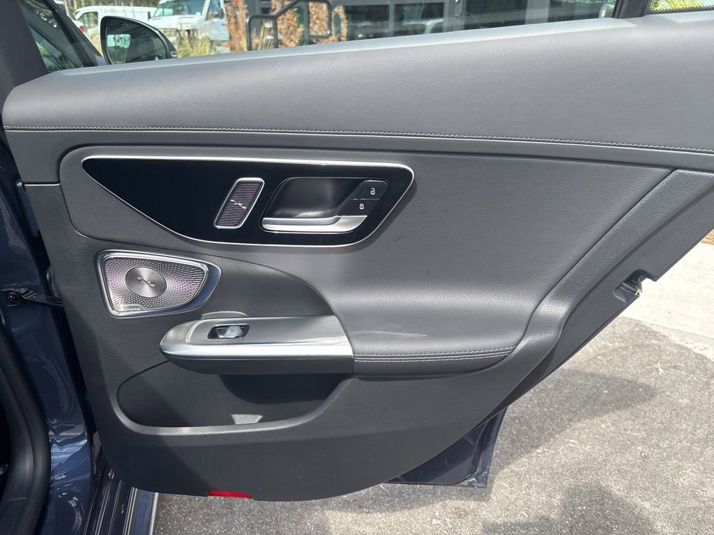 Used 2024 Mercedes-Benz C 300 4MATIC Sedan image 21