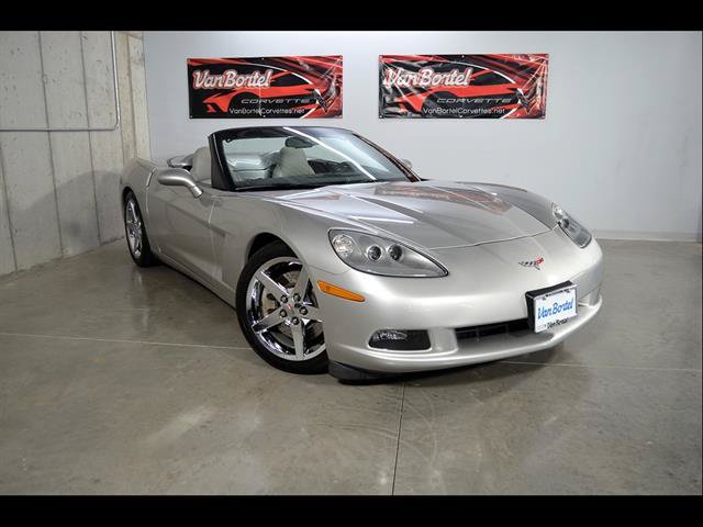 Used 2007 Chevrolet Corvette Convertible w/ Preferred Equipment Group RWD image 1