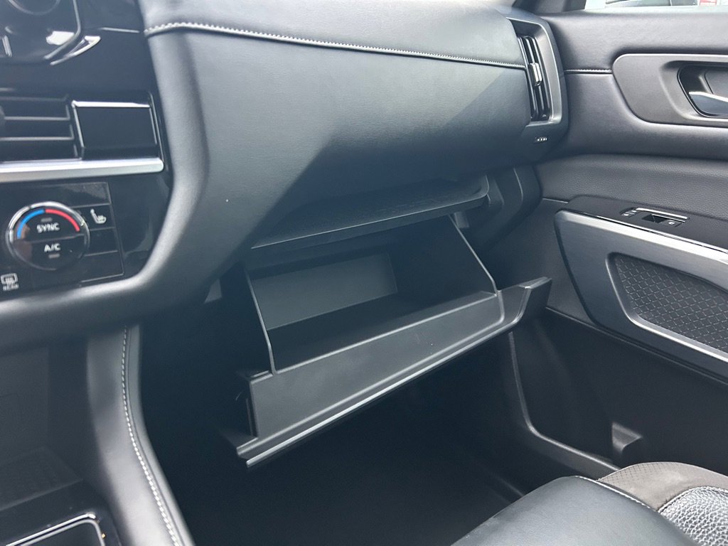 Used 2022 Nissan Pathfinder SL image 50