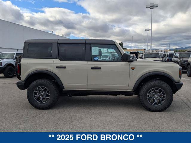 New 2025 Ford Bronco Badlands AWD/4WD image 6