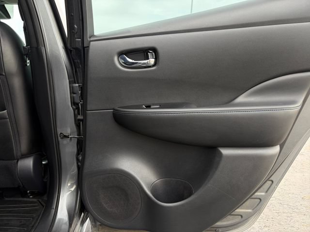 Used 2018 Nissan Leaf SL w/ SL Technology Package FWD image 35