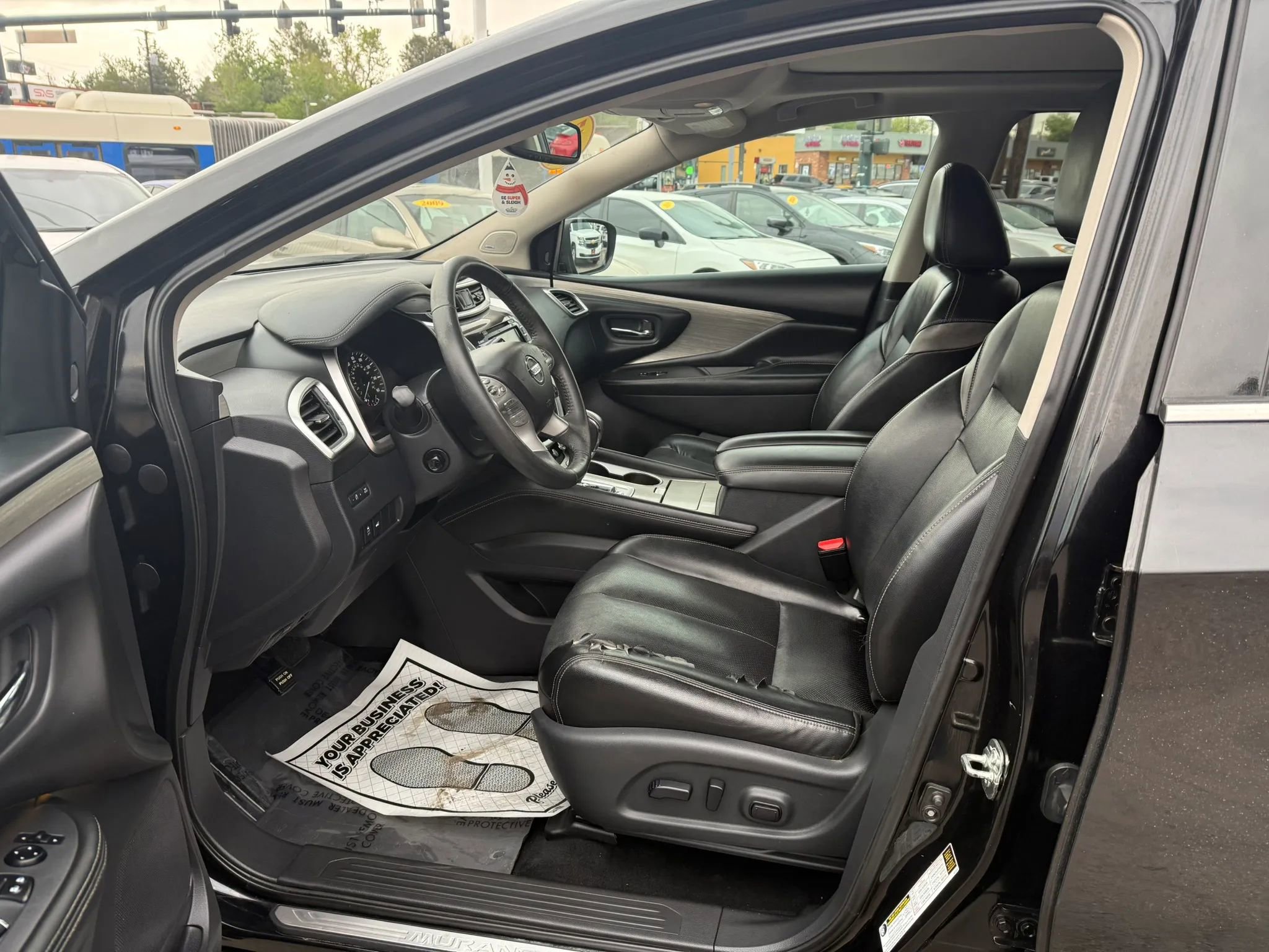 Used 2017 Nissan Murano Platinum w/ Platinum Technology Package AWD/4WD image 10