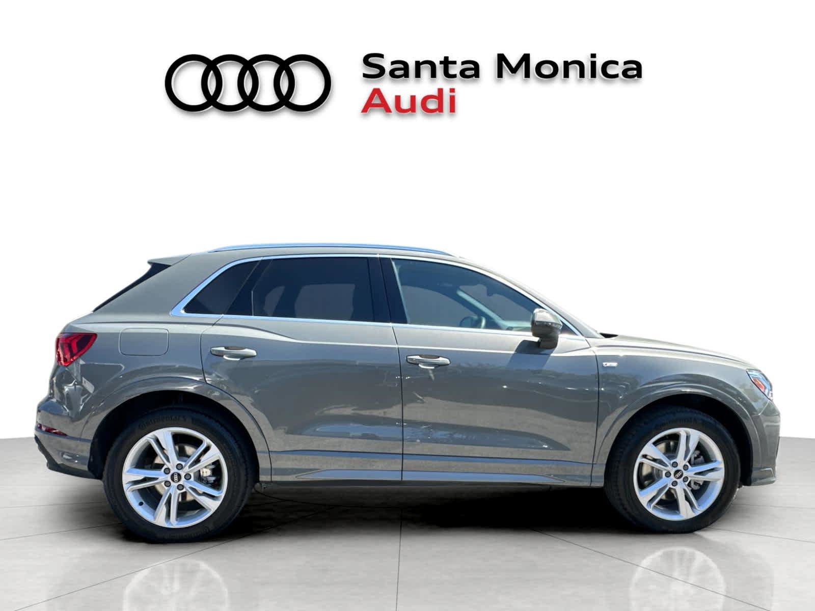 Used 2023 Audi Q3 2.0T Premium w/ Convenience Package AWD/4WD image 8