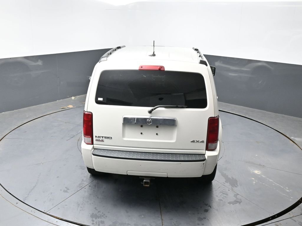Used 2008 Dodge Nitro SLT w/ Sun & Wheels Group AWD/4WD image 22