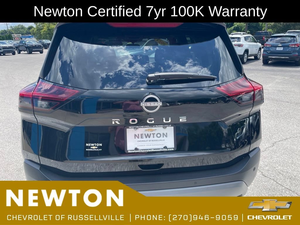 Used 2023 Nissan Rogue S FWD image 40