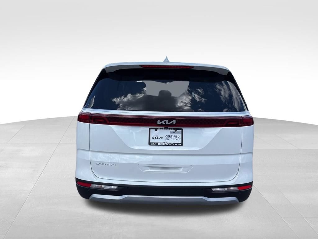 Certified 2023 Kia Carnival EX FWD image 8