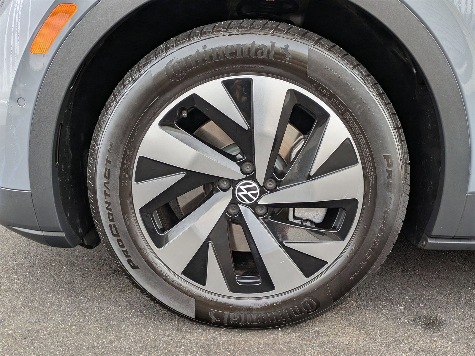 Used 2023 Volkswagen ID.4 Pro image 25