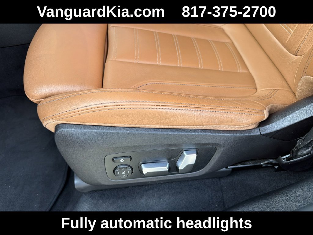 Used 2021 BMW X4 xDrive30i w/ M Sport Package AWD/4WD image 16