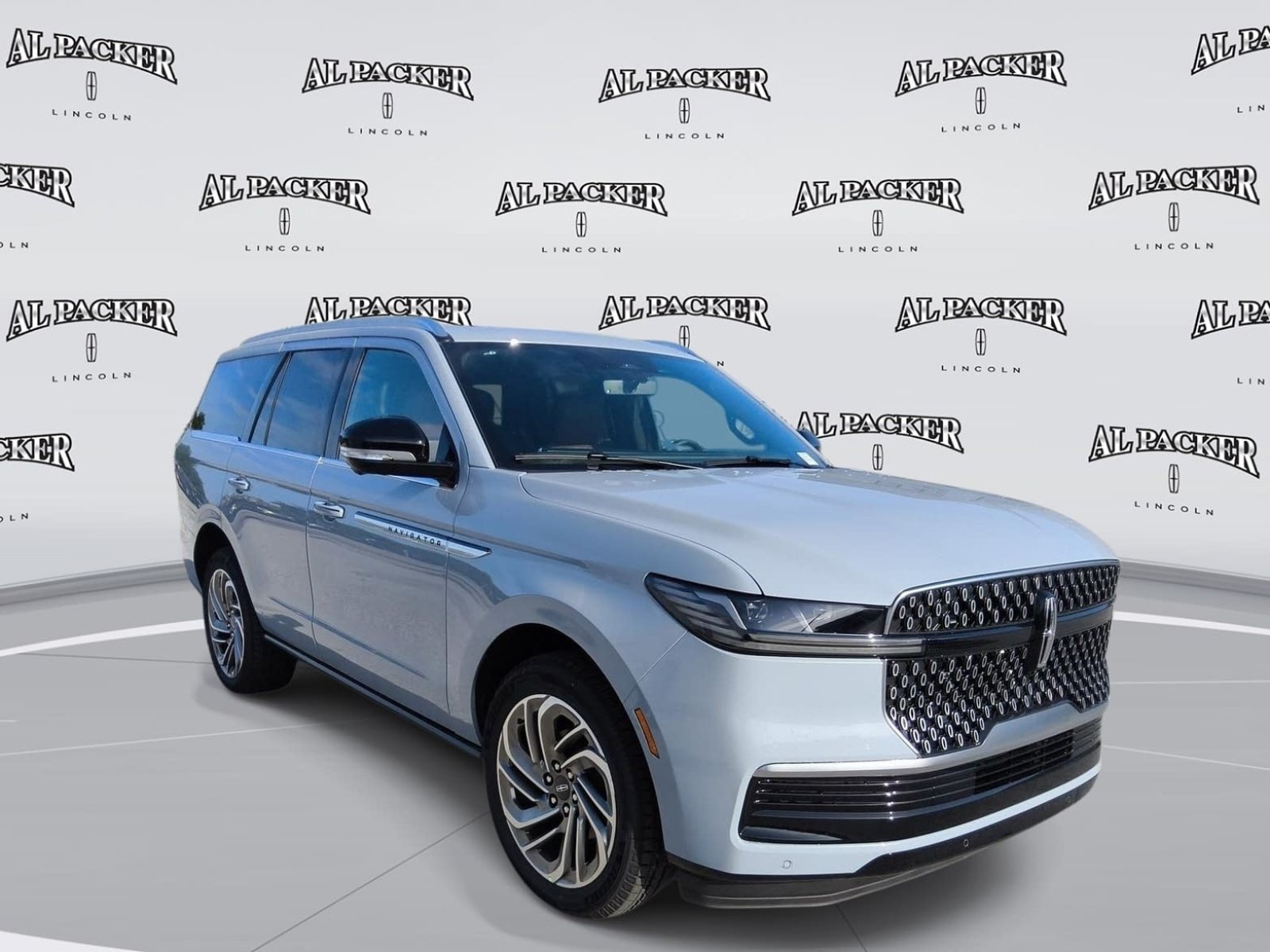 New 2027 Lincoln Navigator Reserve AWD/4WD image 7