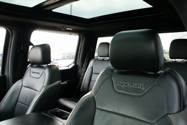 Used 2018 Ford F150 Raptor w/ Equipment Group 801A Mid image 19