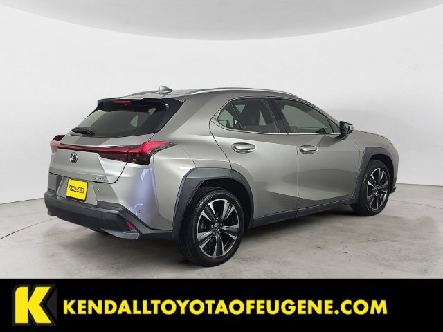 Used 2019 Lexus UX 200 FWD image 5