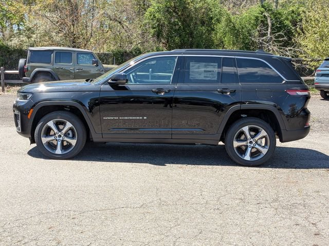 New 2026 Jeep Grand Cherokee Limited AWD/4WD image 6