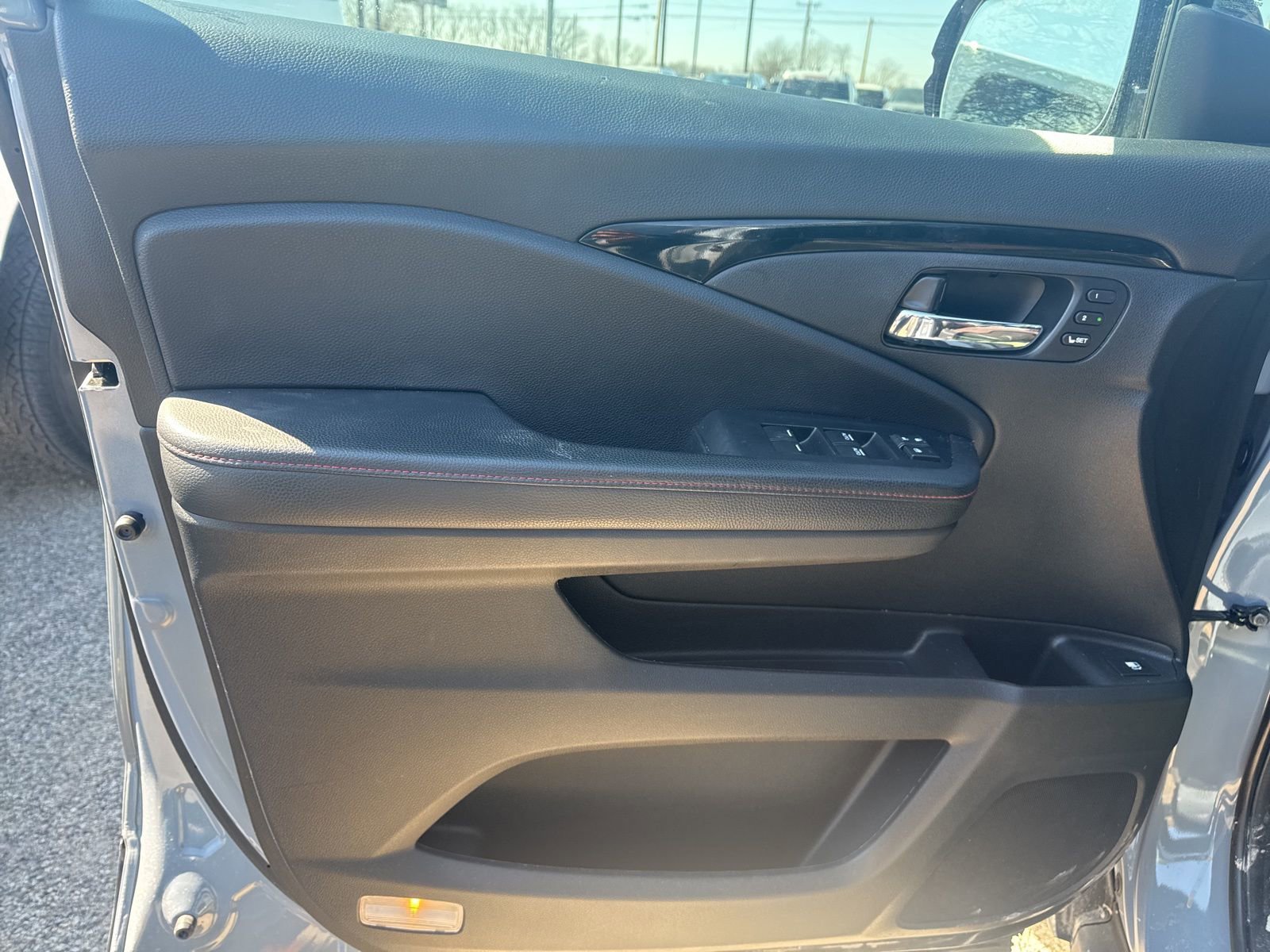 Used 2023 Honda Ridgeline Black Edition image 14