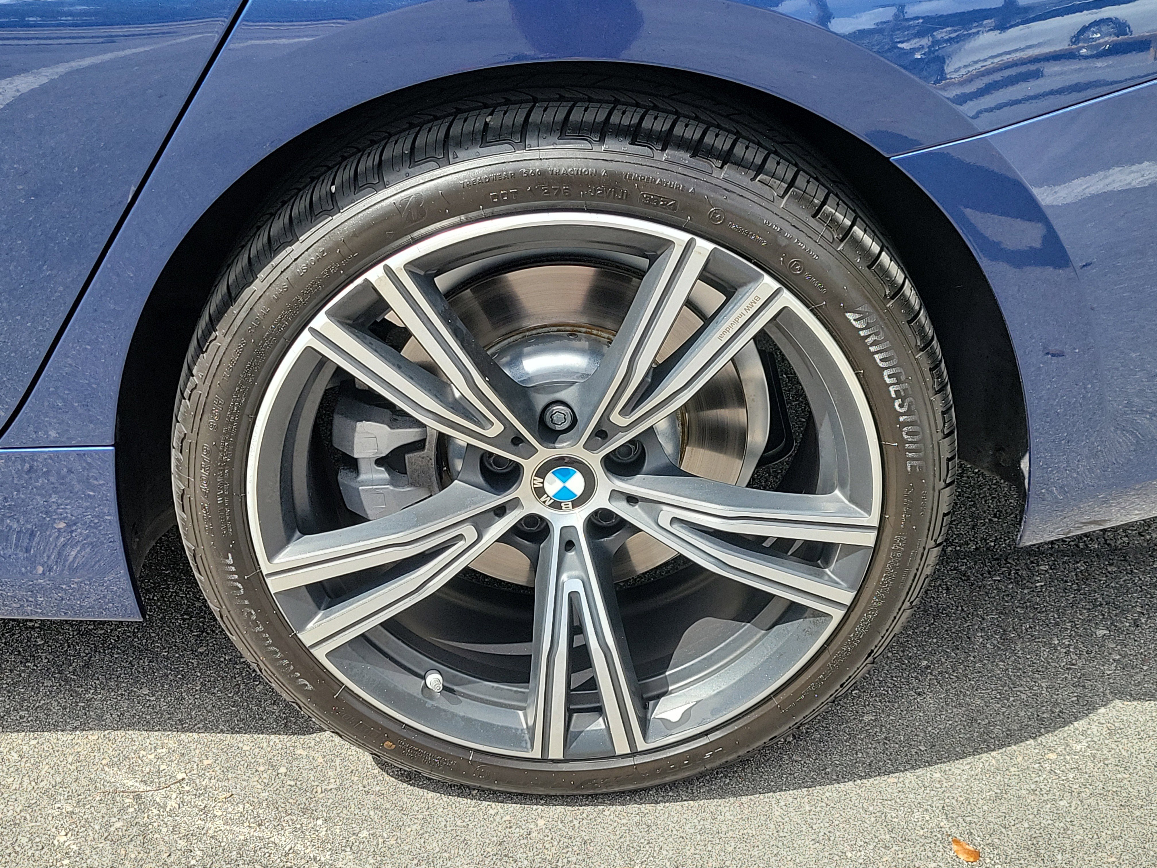 Used 2022 BMW 330i Sedan w/ Driving Assistance Package image 7