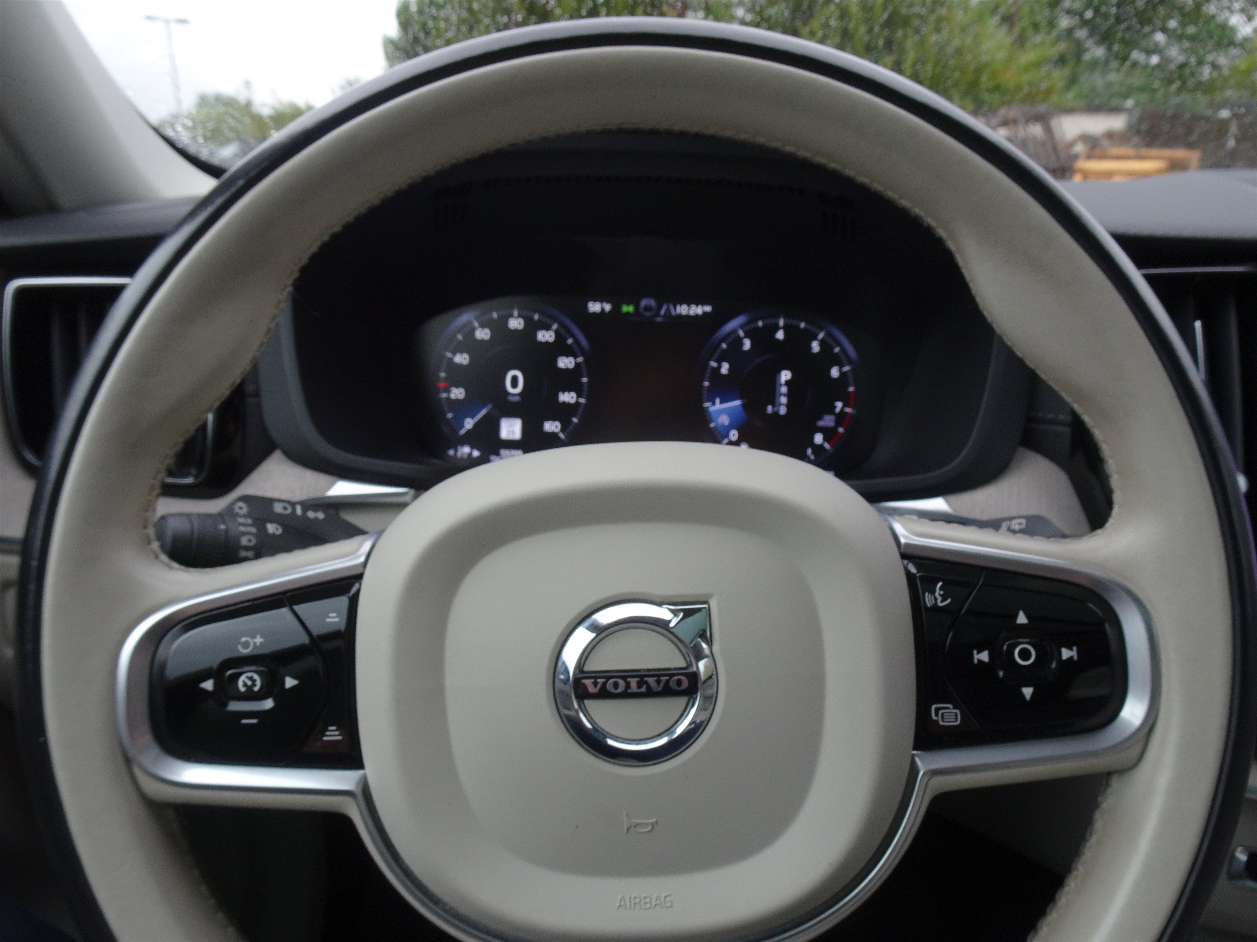 Used 2021 Volvo XC60 T6 Inscription AWD/4WD image 30
