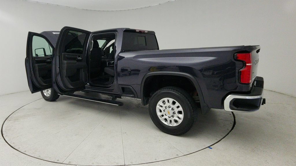 Certified 2024 Chevrolet Silverado 2500 LTZ w/ LTZ Premium Texas Edition AWD/4WD image 11