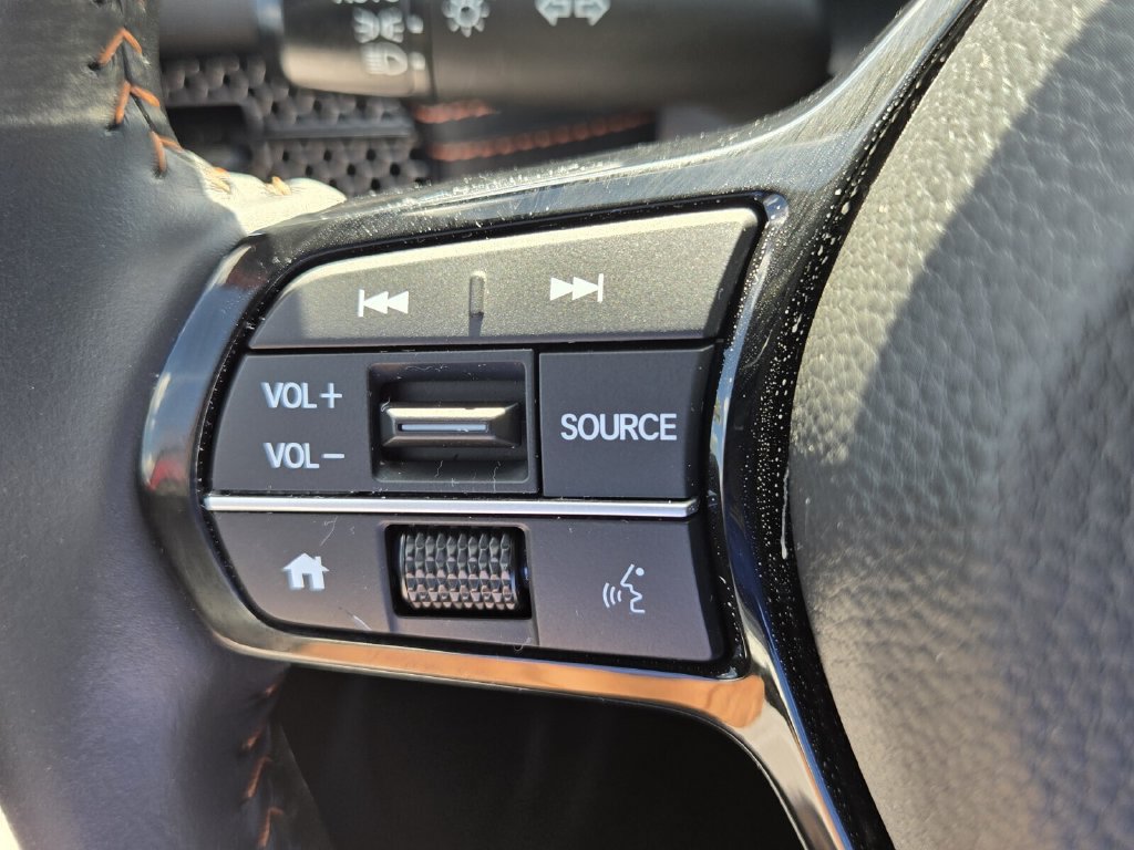 Certified 2025 Honda HR-V Sport image 25