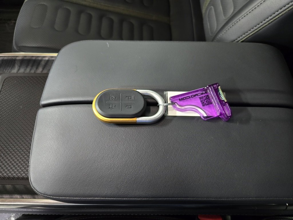 Used 2022 Rivian R1S Launch Edition image 28