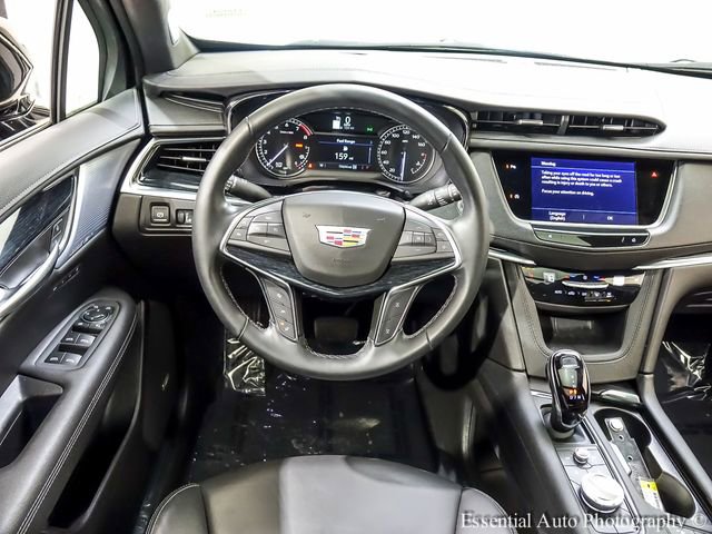 Certified 2025 Cadillac XT5 Premium Luxury image 12