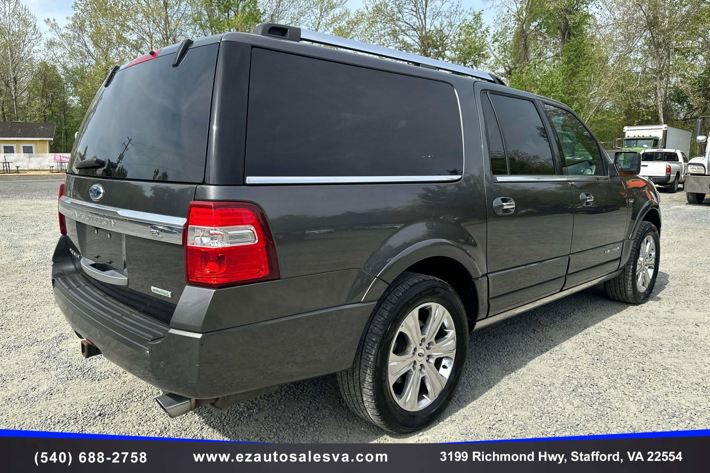 Used 2015 Ford Expedition EL Platinum image 15
