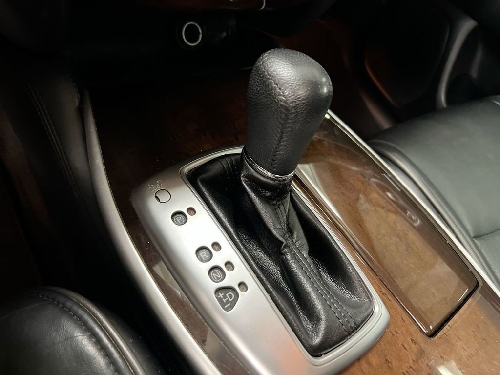 Used 2015 INFINITI QX60 AWD w/ Deluxe Touring Package image 18