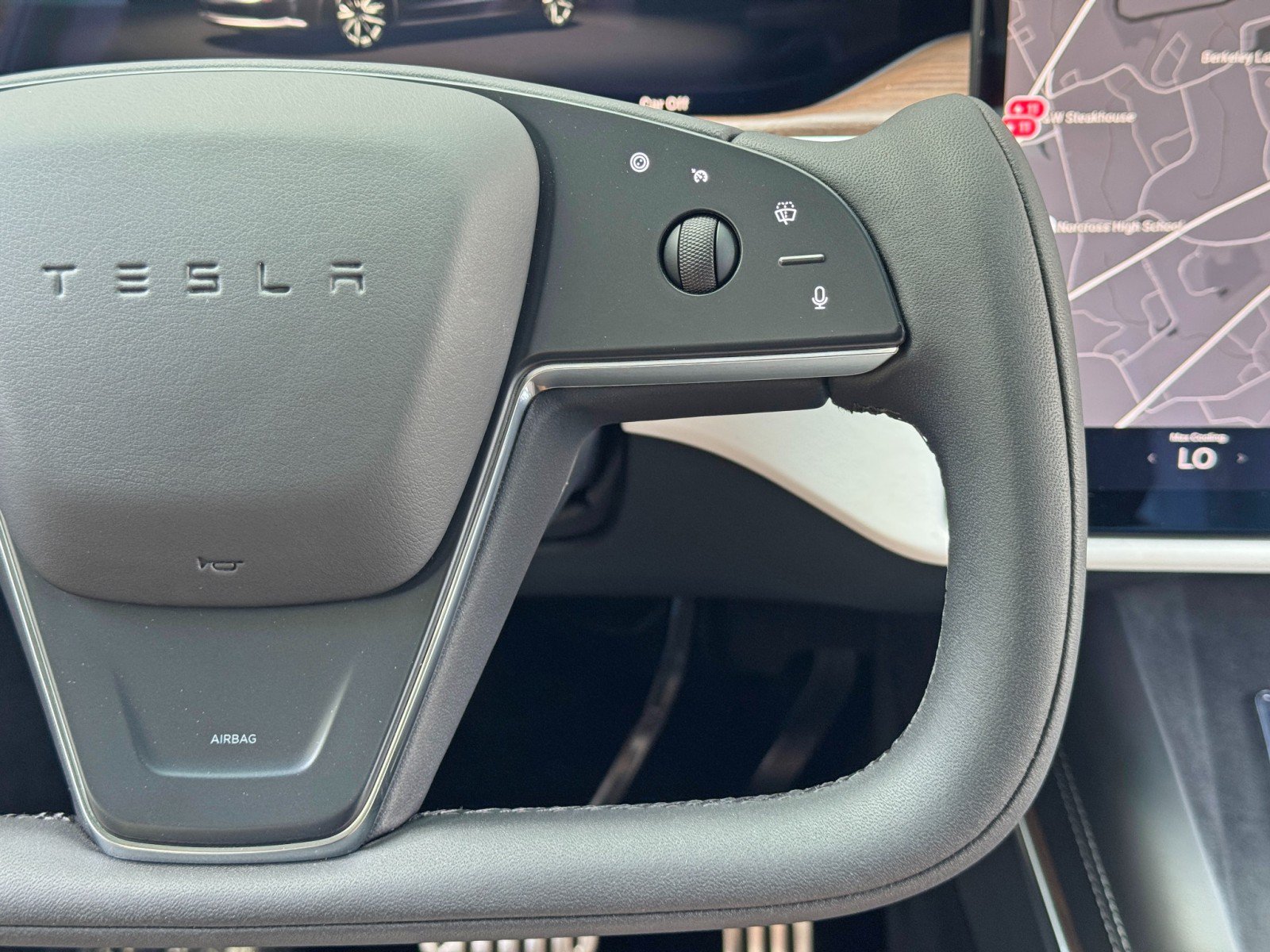 Used 2022 Tesla Model X AWD/4WD image 20