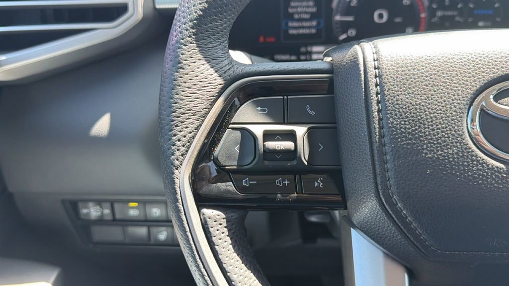 Used 2023 Toyota Tundra Limited image 25