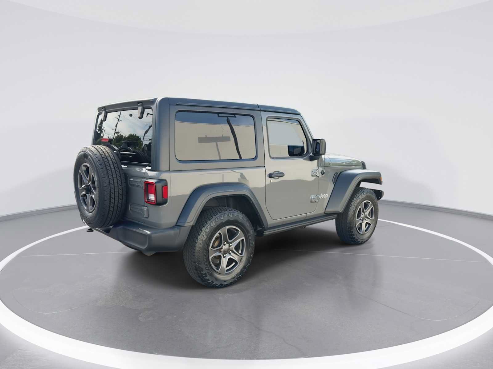 Used 2018 Jeep Wrangler Sport AWD/4WD image 8
