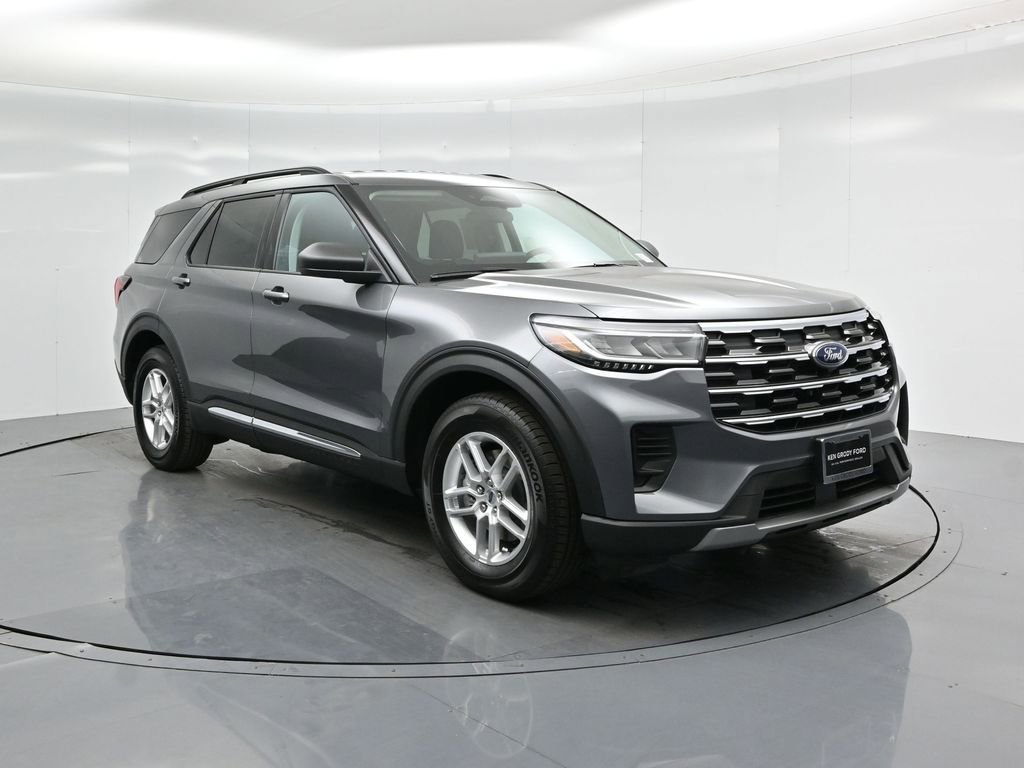 New 2025 Ford Explorer Active image 58