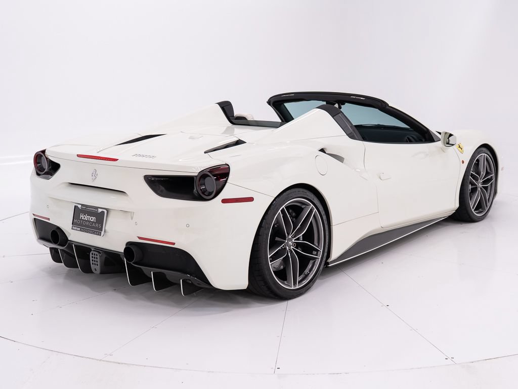 Used 2018 Ferrari 488 Spider RWD image 5