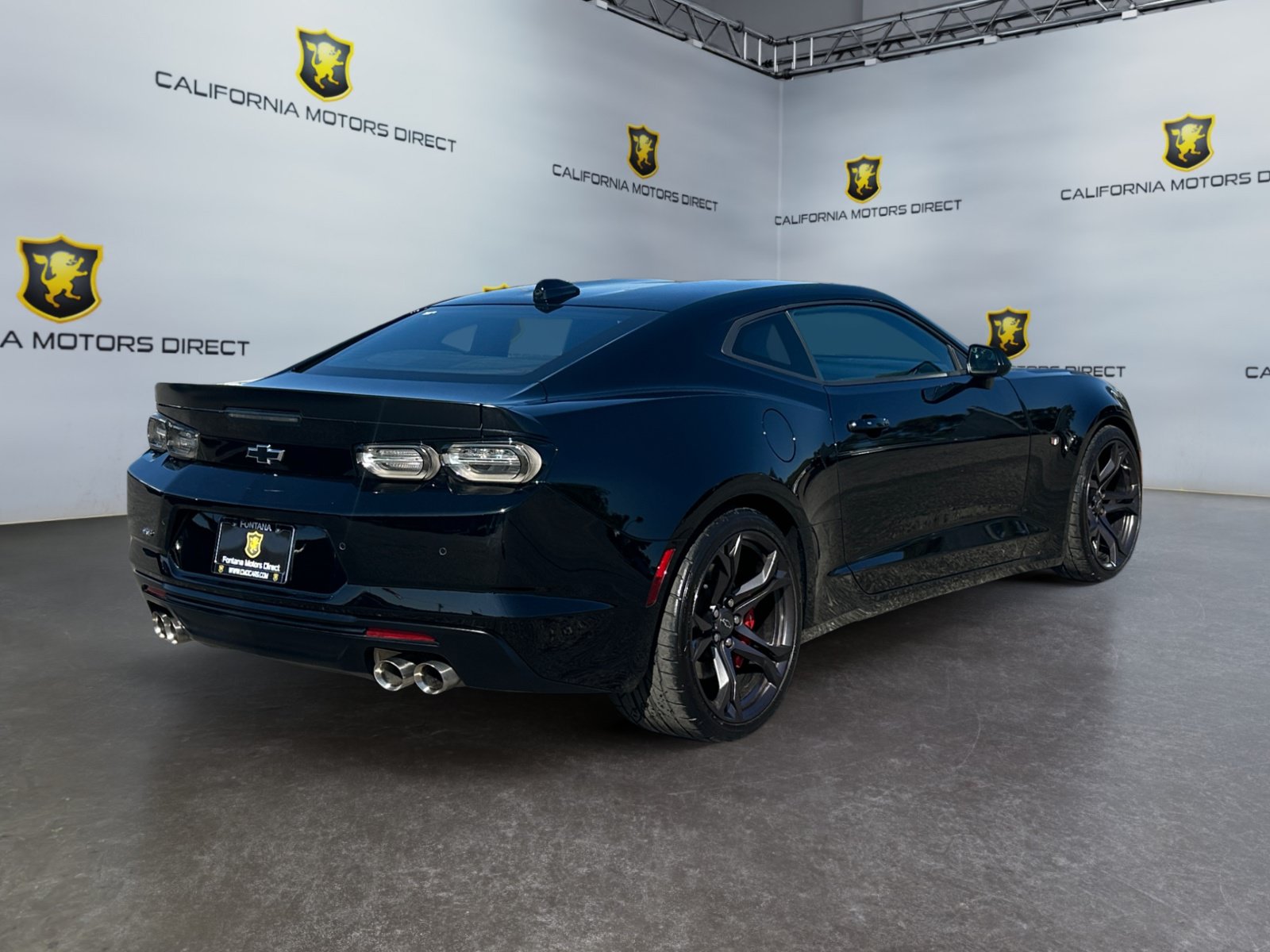 Used 2020 Chevrolet Camaro SS RWD image 5