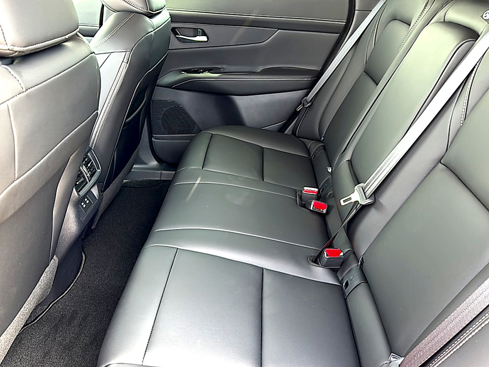 New 2025 Nissan Murano SL image 15
