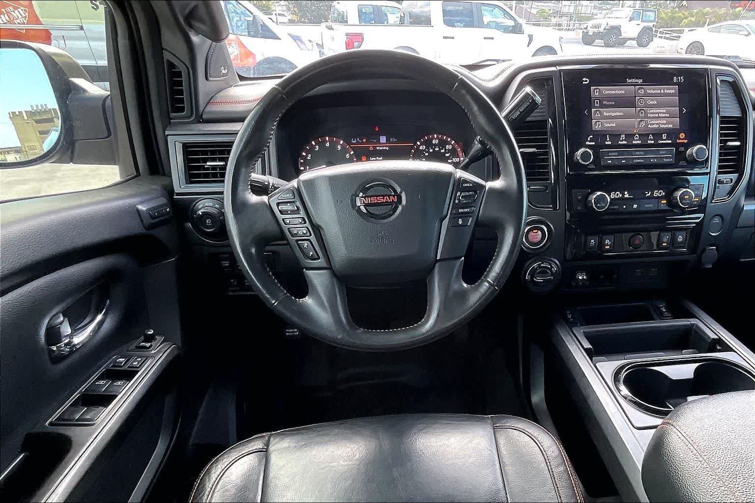 Used 2021 Nissan Titan PRO-4X w/ Pro-4x Convenience Package AWD/4WD image 14