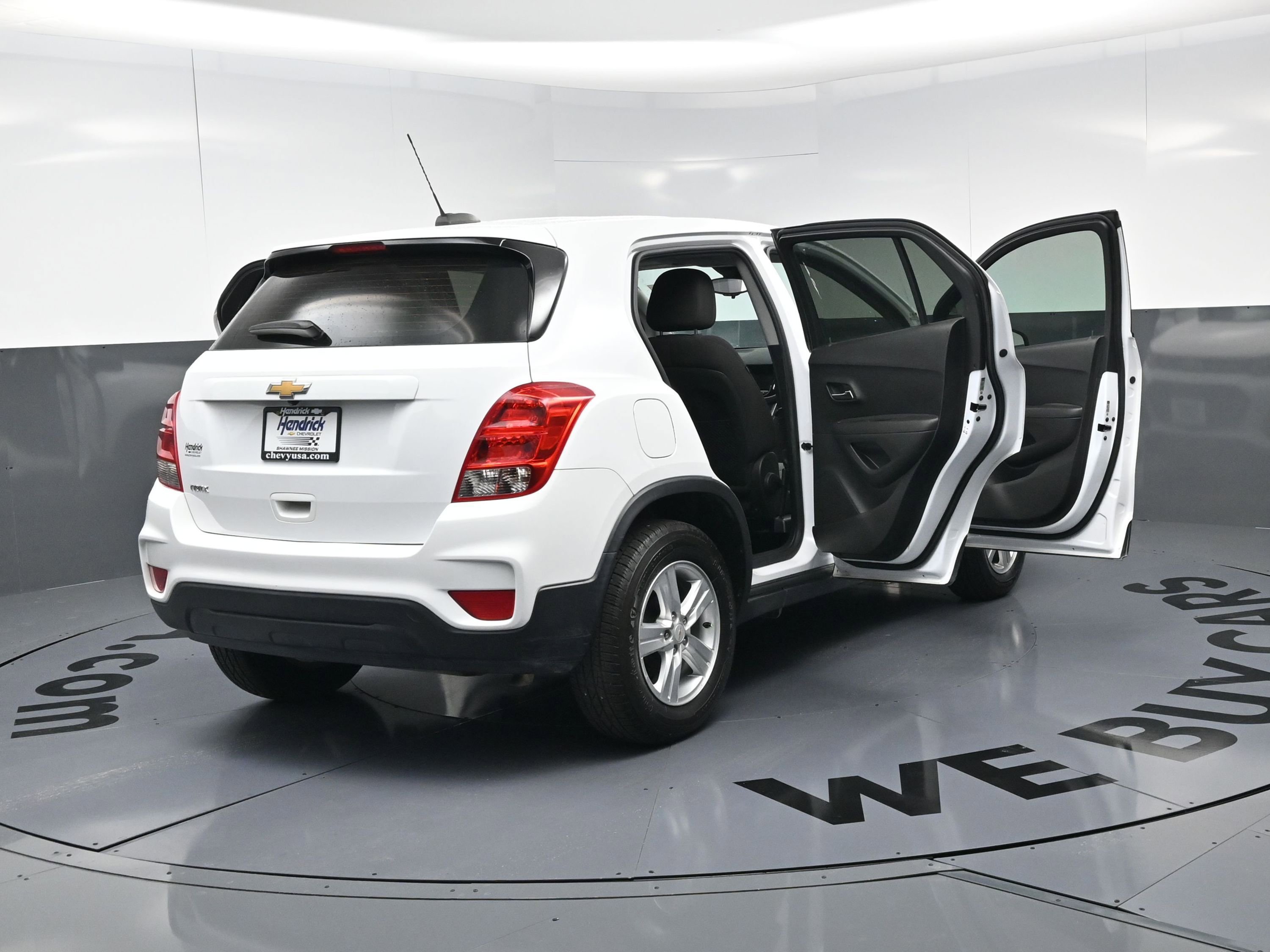 Used 2020 Chevrolet Trax LS image 25