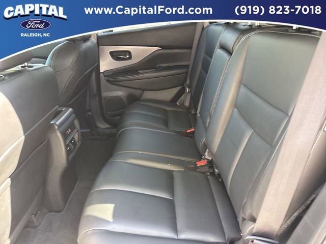 Used 2023 Nissan Murano SV w/ SV Midnight Edition Package FWD image 18