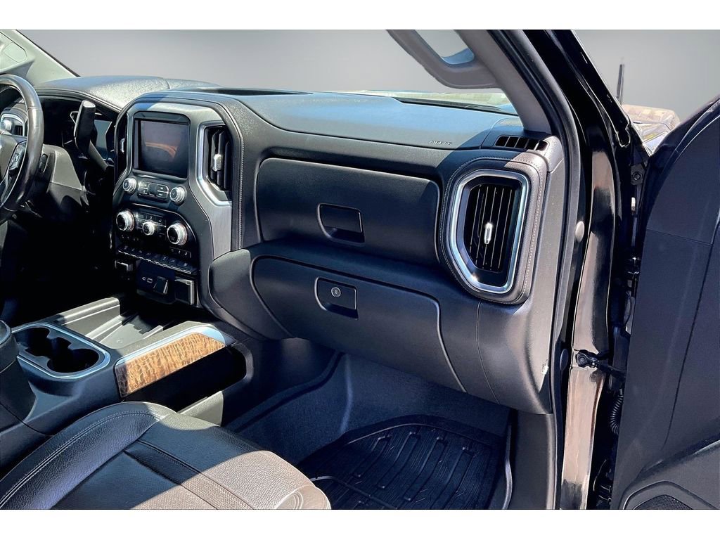 Used 2020 GMC Sierra 3500 Denali w/ Denali Ultimate Package AWD/4WD image 23