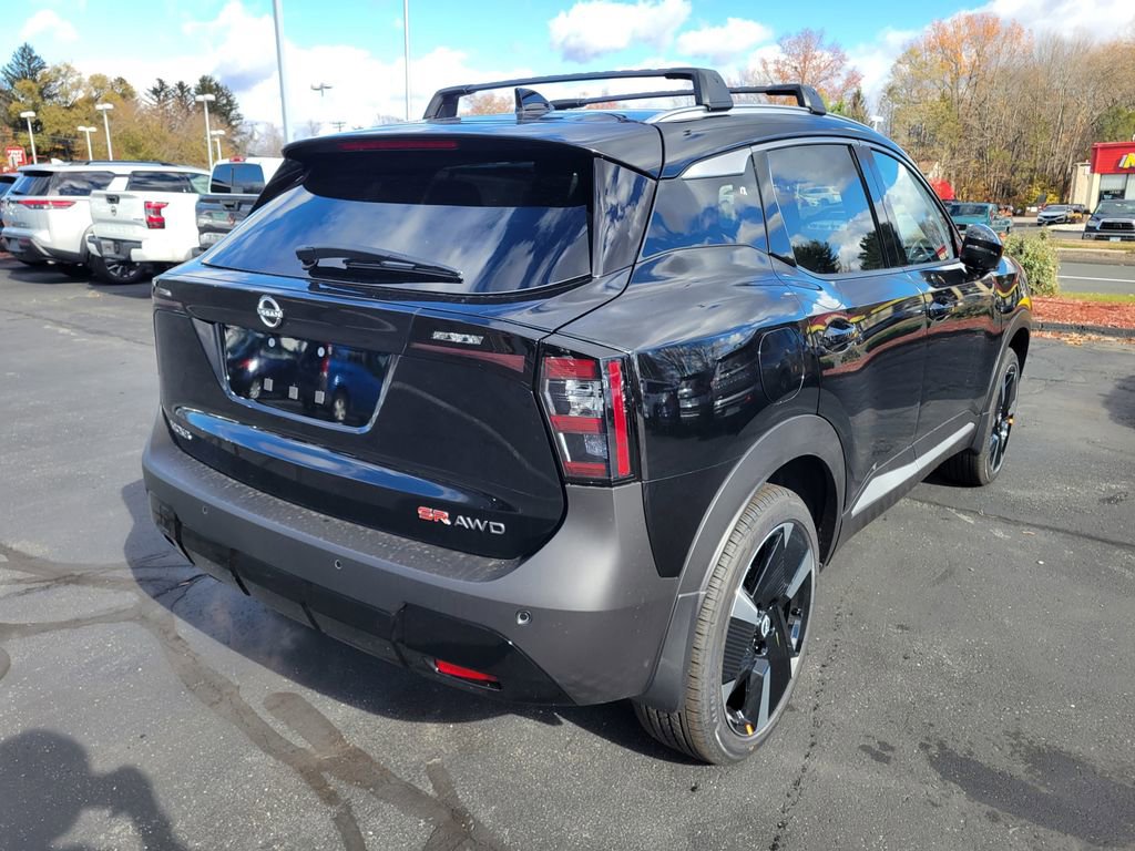 New 2026 Nissan Kicks SR w/ Cold Weather Package AWD/4WD image 4