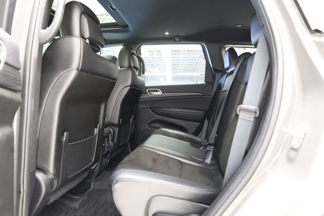 Used 2019 Jeep Grand Cherokee Altitude image 28