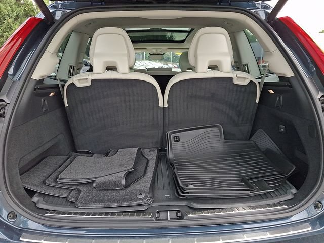 Certified 2025 Volvo XC90 B6 Plus w/ Protection Package Premier AWD/4WD image 30