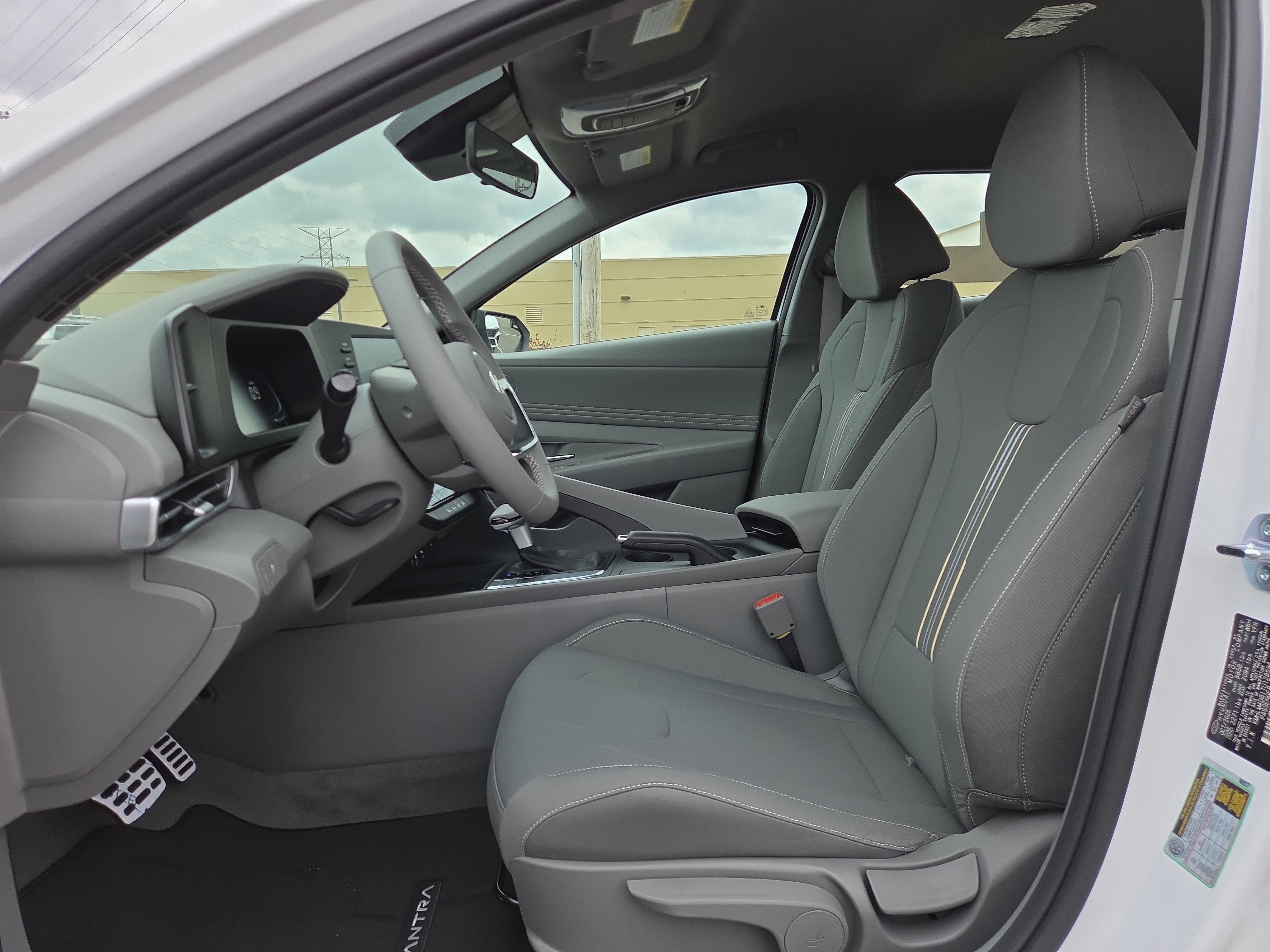 New 2026 Hyundai Elantra Sport image 5