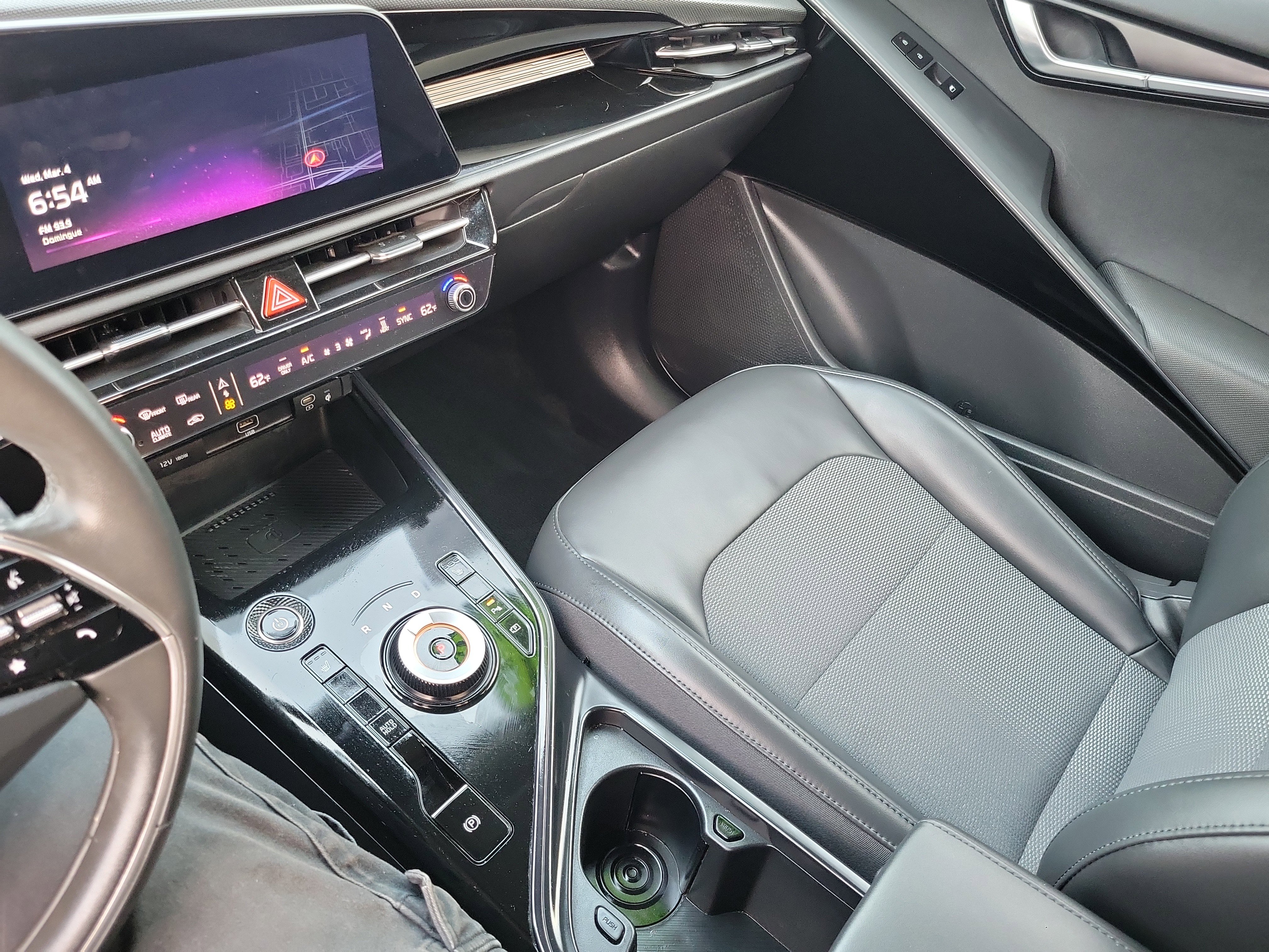 Used 2025 Kia Niro Wind image 16